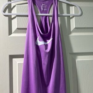 Women’s athletic tank top